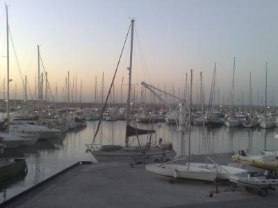 OS PRESENTO AL JULIA'S HOUSE.  A VER CUANDO NOS VEMOS ALL&Iacute;.